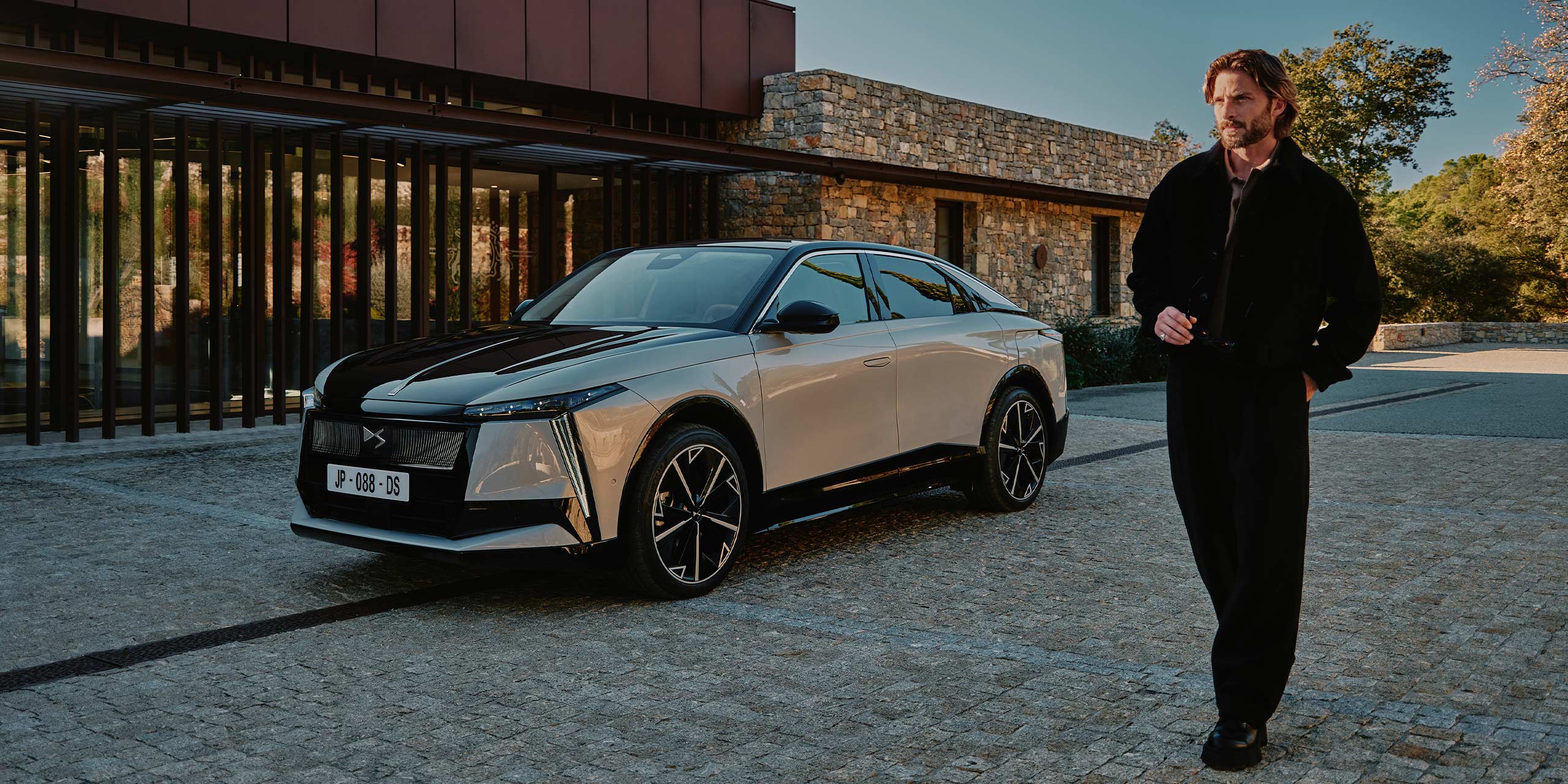 Style pur et futuriste N°8